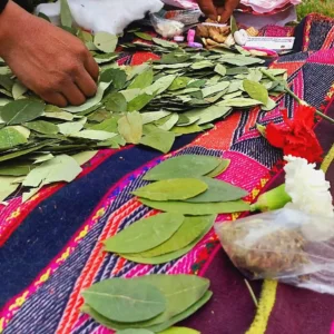 Cerimônia à Pachamama na Lagoa de Piuray